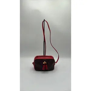 Pre-owned Louis Vuitton Leather Luxury Bags & Accessories Monogram Saintogne Shoulder bag, Red Date Code: CA4118C Entrupy ID: RVVGMQB
