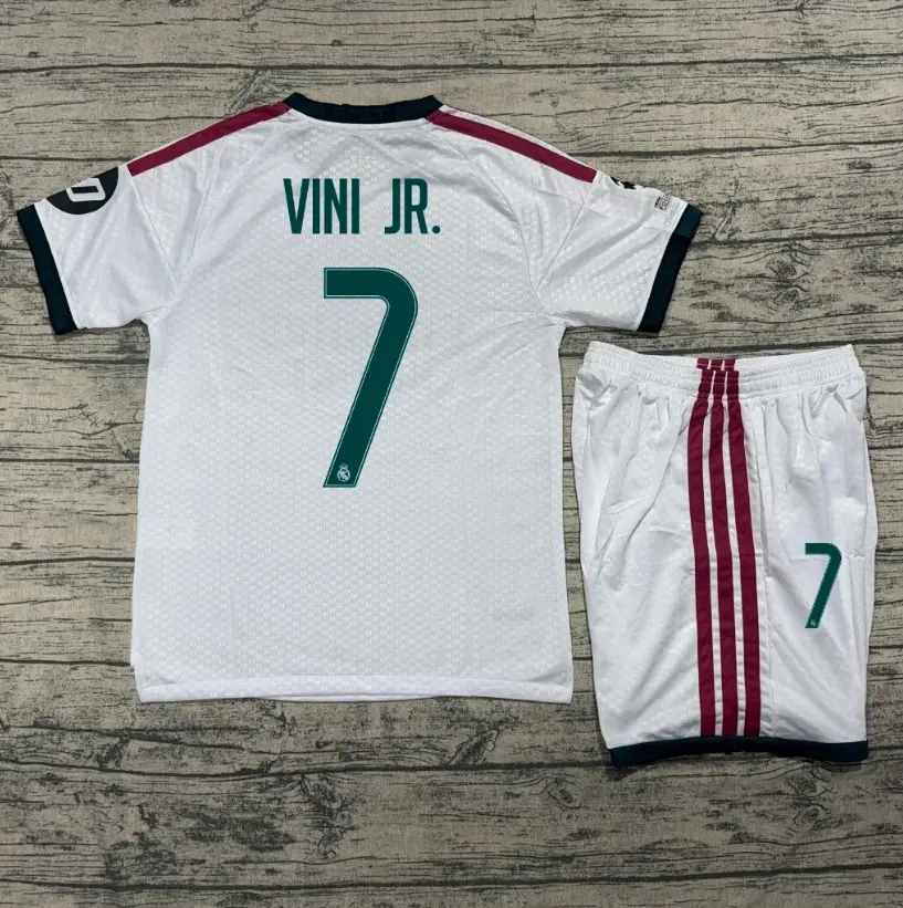 No. 7 Vini Home Soccer Jersey 2026/27 – Premium Breathable Football Fan Shirt