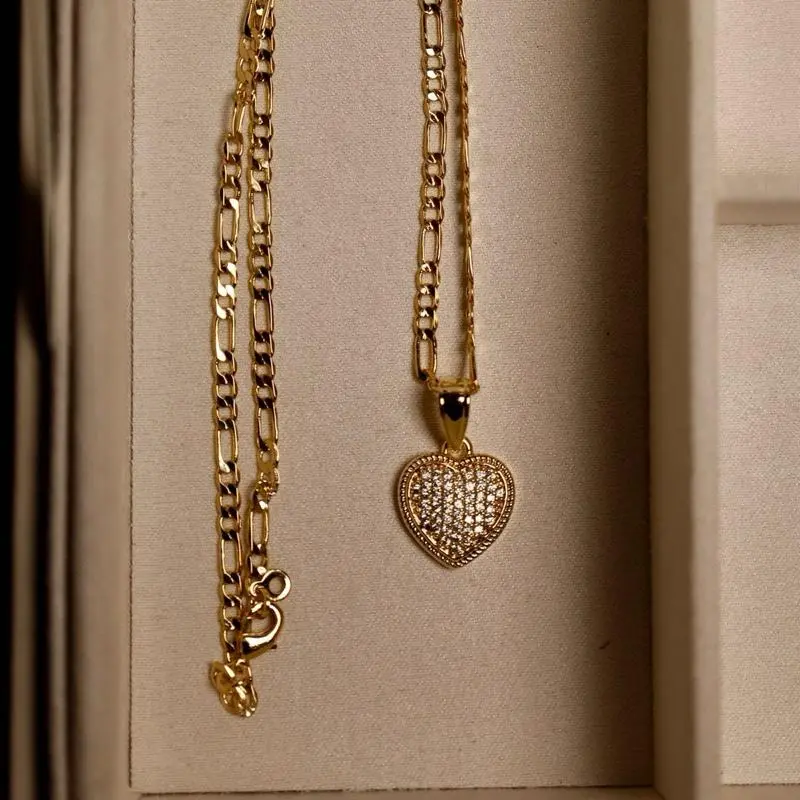 Live Necklaces, Fashion Costume Jewelry Accessories