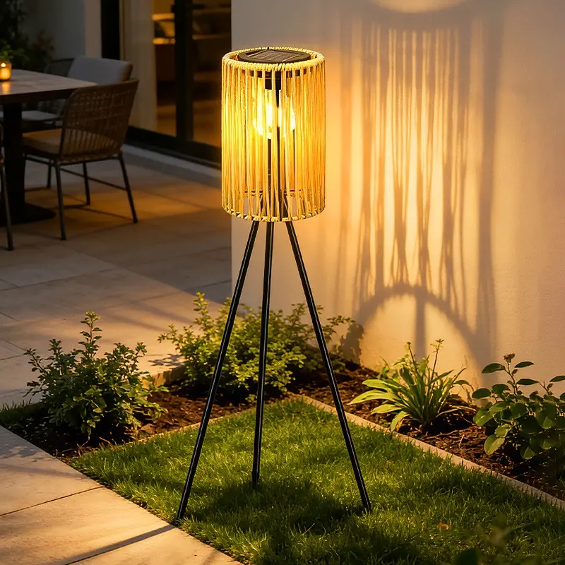 Solar Woven Floor Lamp, Outdoor Solar Lantern, Detachable Solar Courtyard Light, Ideal for Garden, Patio, Porch, Trees, Lawn, Pathways, Solar Outside Lights, Solar Powered Lights, Patio Lighting