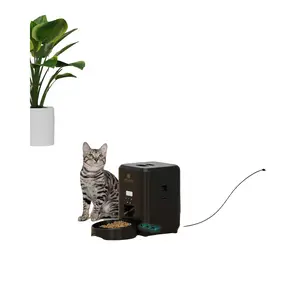 Pet Intelligent Automatic Feeder.