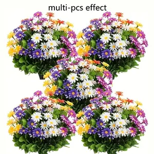 Artificial daisies, very suitable for weddings, home decoration, parties, and various holiday decorations, suitable for Valentine's Day, Mother's Day, graduation season, and home decoration.