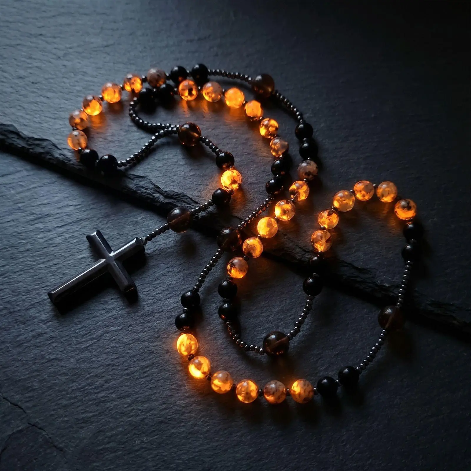 Punk-style natural obsidian Yooperlite rose prayer beads UV reactive protective red hematite cross pendant, suitable for her, suitable for him necklace, trendy choker, elegant rhinestone gift, sparkling, adjustable, couple set, purple party supplies