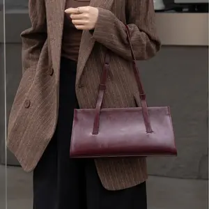 Delphine Genuine Leather Rectangle Shoulder Bag – Women’s Minimal Handbag