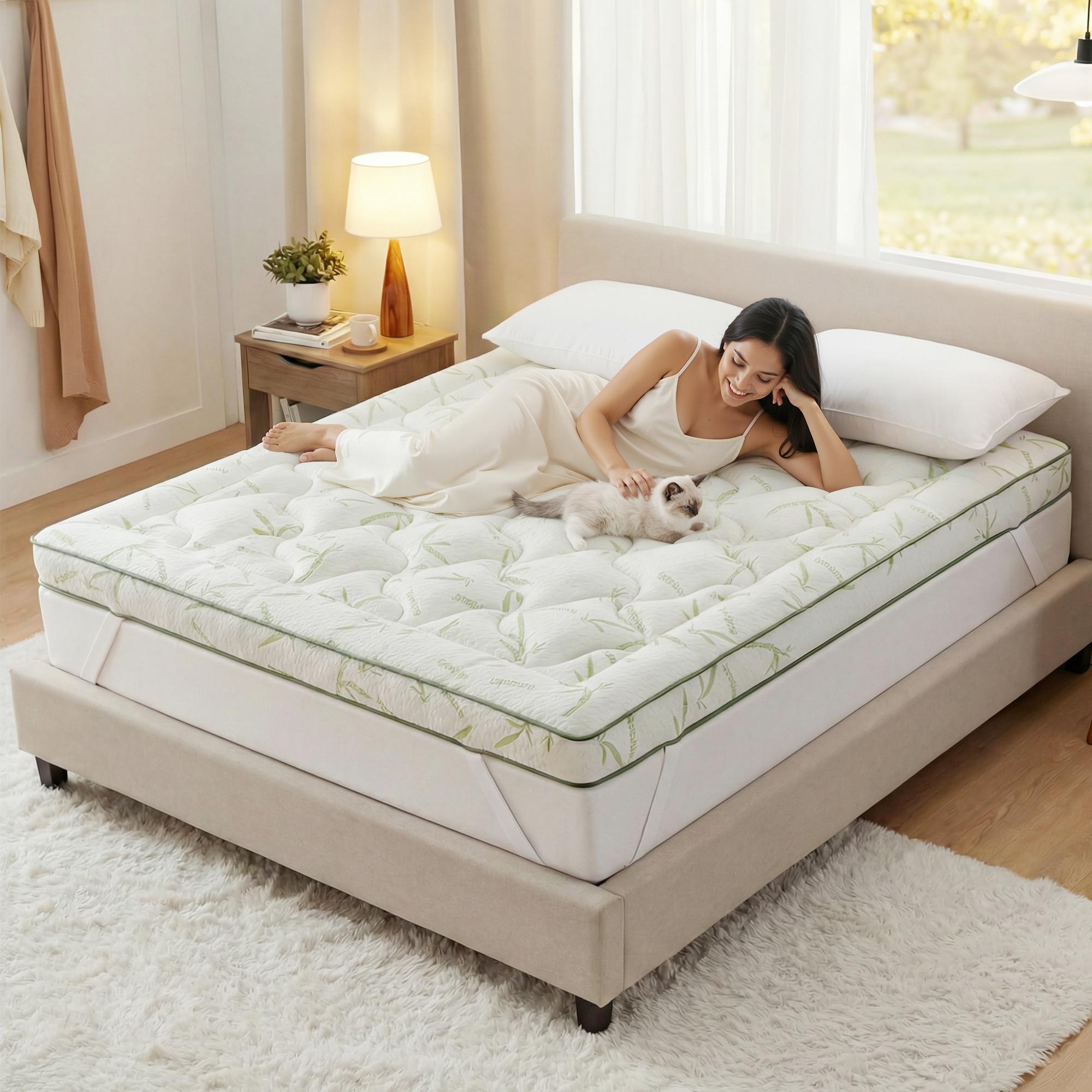 [Back Pain Relief] Raybee 1200gsm Bamboo Fiber Mattress Topper  Pad for Pressure Relief & Better Sleep, 2-4 Inch Microfiber Filling Mattress Protector Cover, Quilted, Machine Washable for Up tp 12" Mattress, Anti-slide, Twin, Full, Queen, King