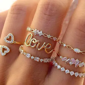 Set of 7 heart-shaped rings with solid Cubic Zirconia stones for women, daily wear jewelry, party jewelry, gift for her