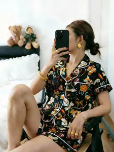 Women's Sleepwear Set Two-Piece Tattoo Print, Comfortable Knit Outdoor Home Wear, All-Season Casual Fitted Style, Short Sleeve & Elastic Shorts