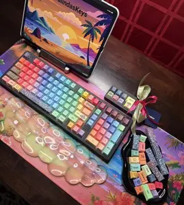 Pastel Beach Theme on Aluminum Base Keyboard Full Set
