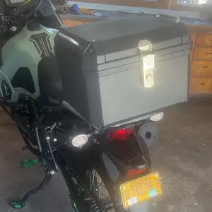 45L Motorbike Top Case, Waterproof Dustproof Motorcycle Top Box, PP Motorbike Trunk Travel Luggage Storage Tour Tail Box Lockable Motorcycle Rear Box with Reflective Strips