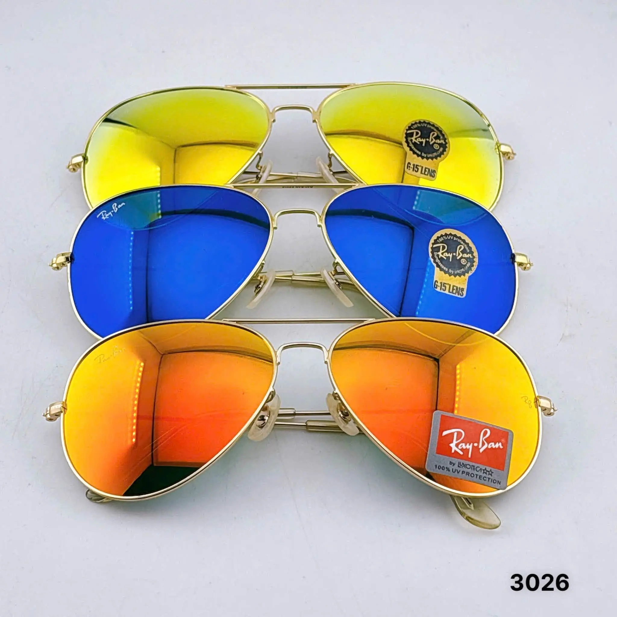 Ray-Ban Aviator Classic sunglasses with gold Arista frame, crystal lenses, 58mm diameter, UV protection, suitable for men and women.