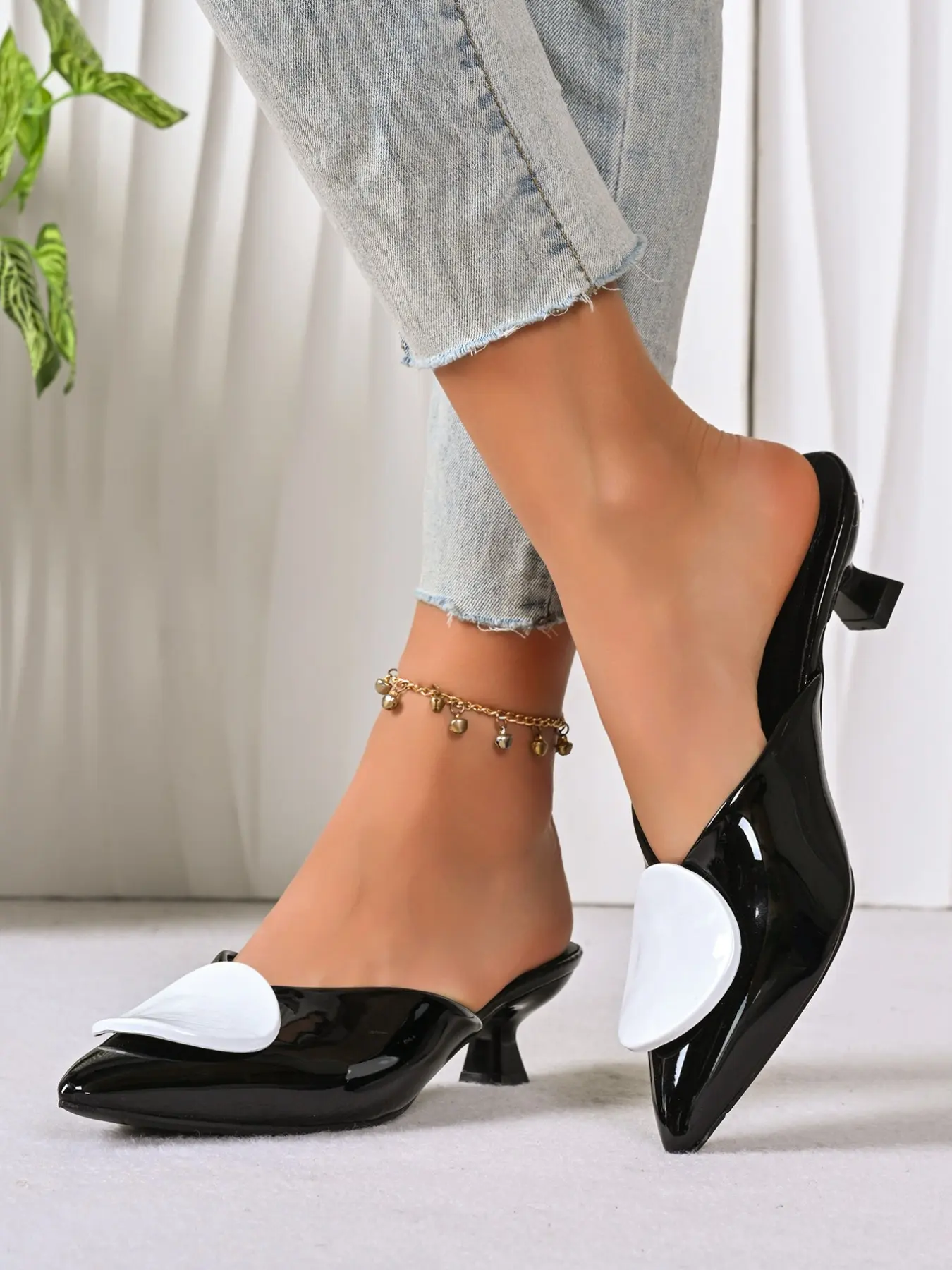 Women's Metal Round Disc Pointed Toe Mules, Elegant High Heel Catwalk Sandals, Glossy Metallic Leather, Perfect for Luxurious Evening Footwear, Patent Heeled Mules