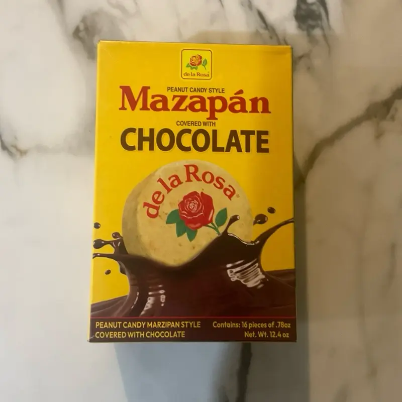 De La Rosa Mazapan con Chocolate peanut butter candy De La Rosa Mazapan con Chocolate peanut butter candy