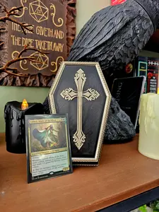MTG Vampire Coffin Commander Deck Box - Unique Design for Card Game Enthusiasts, Eco-Friendly & Durable, Custom Fit for Commander Decks