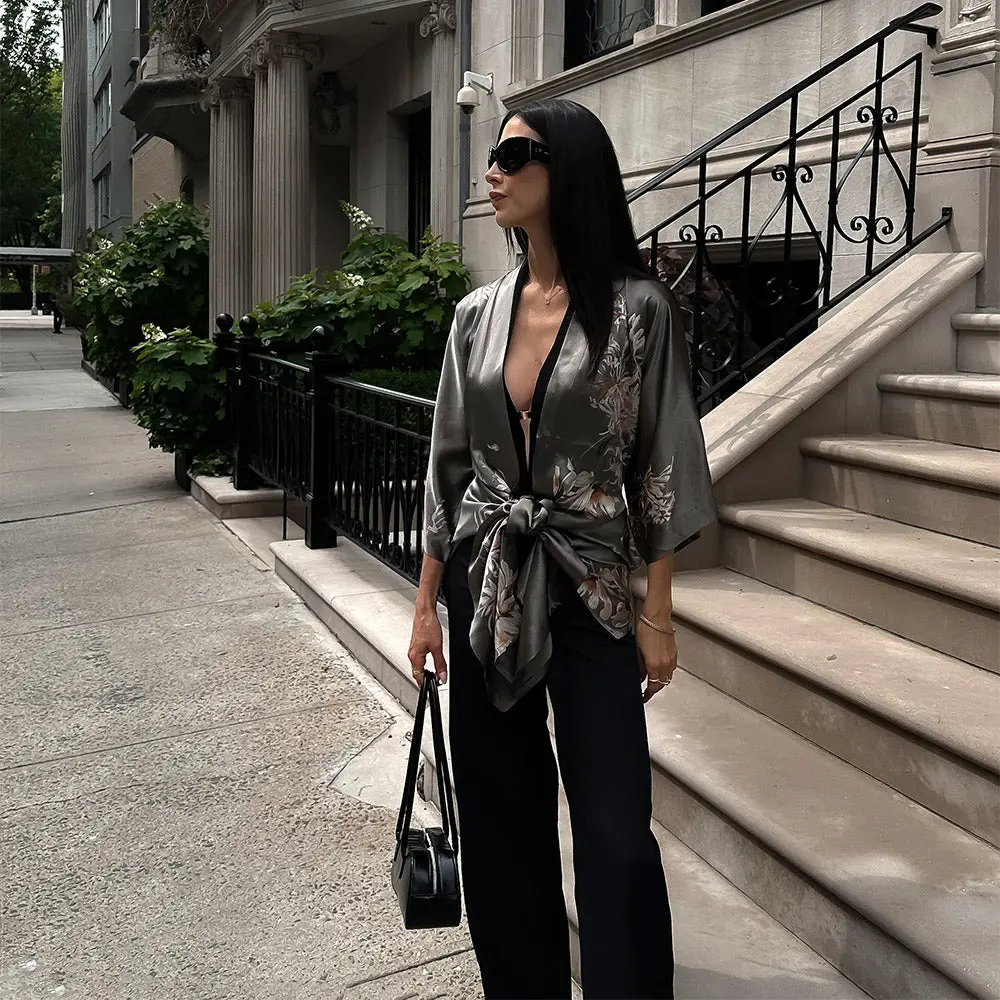 Washable Silk Yuri Short Kimono Robe