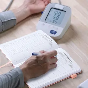 2026 Blood Pressure Log Book: Daily/Weekly Health Journal –  Hypertension Management Planner for Seniors & Adults-Rose Gold