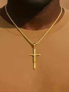 Unisex 18k Gold Plated Crucifix Necklace, Cross Pendant, Twisted Chain Design, Durable Religious Gift Jewelry, Punk Style, All Seasons