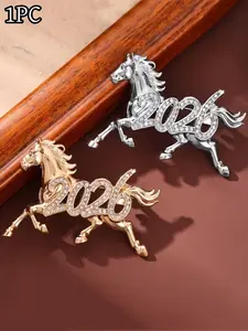 A European and American-style horse brooch decorated with sequins, suitable for both men and women to wear. It is a 2026 fashion and luxury brooch, ideal for anniversary and New Year celebrations. It is a universal accessory for clothing, coats and suits.