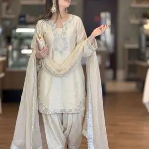 Premium high-quality Farsi sut  Launchaing New & Désigner Party Wear Look Pur Glass Satin Top & Farshi Plazo With Dupatta set