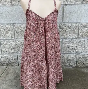 Universal Thread Women's Sleeveless Short Pintuck Dress Pink Floral Large NWT Womenswear