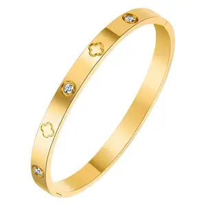 Clover Bangle Bracelet