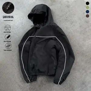 Men's hooded regular fit casual jacket with adjustable cap design, drawstring closure, windproof and abrasion resistant, suitable for sports, everyday casual wear, and commuting, ideal for spring and autumn seasons.