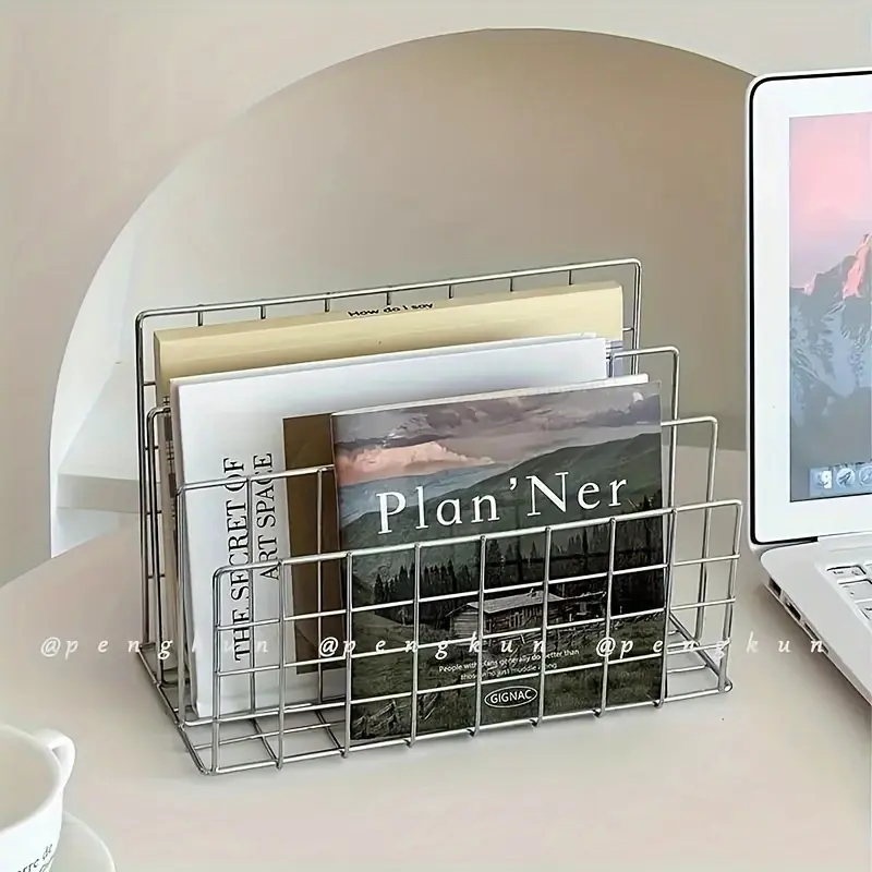 Modern Silvery Bookshelf Storage Stylish Metal with Storage Basket Modern Magazine and Newspaper Organizer, Suitable for Home Office Decor Nordic Style Iron Three-Tier Bookcase Book Rack