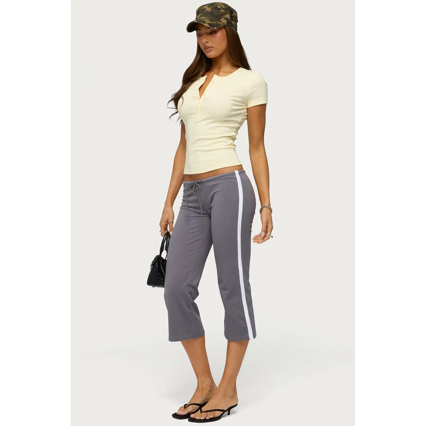 Milene Contrast French Terry Capri Pants Milene Contrast French Terry Capri Pants