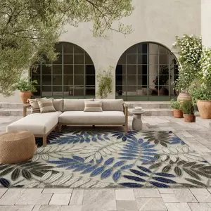 Nourison Aloha Floral Leaf Flatweave Indoor/Outdoor Area Rug