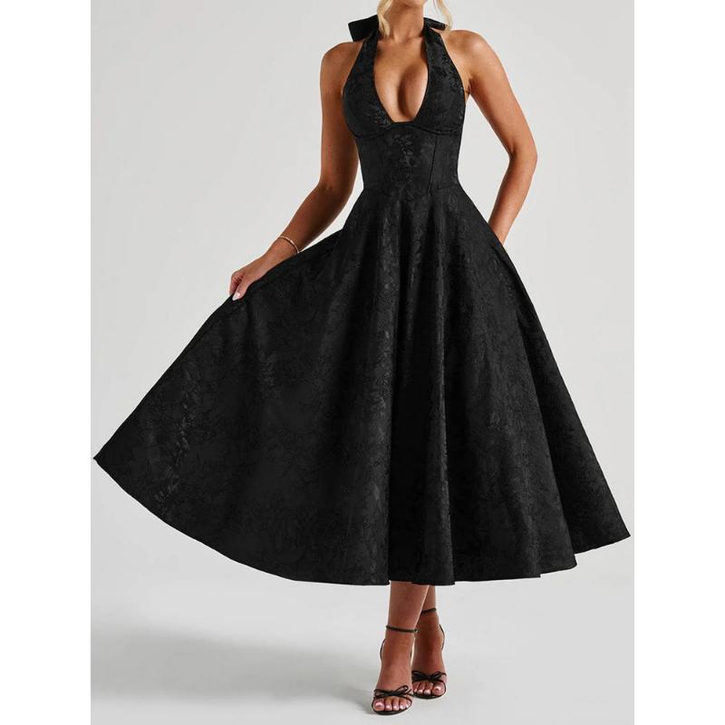 Women'S Elegant Jacquard Halter Neck Sleeveless Open Back A-Line Maxi Dress - Low-Cut Formal Party Evening Gown with Train, Solid White All-Season Evening Dress for Weddings, Proms & Special Occasions, Structured Waist & Flowing Skirt, Year