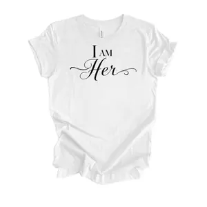 I Am Her Statement Tee - Crew Neck T-Shirt with Light Fabric for Everyday Womenswear Top and Stylish Casual Look