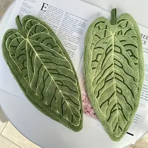 Tropical Plant Leaf Hand Towels, Simple, Realistic, Soft, Absorbent and Quick-drying Plant-shaped Kitchen Hanging Towels and Bathroom Hand Towels, Ideal Household Items