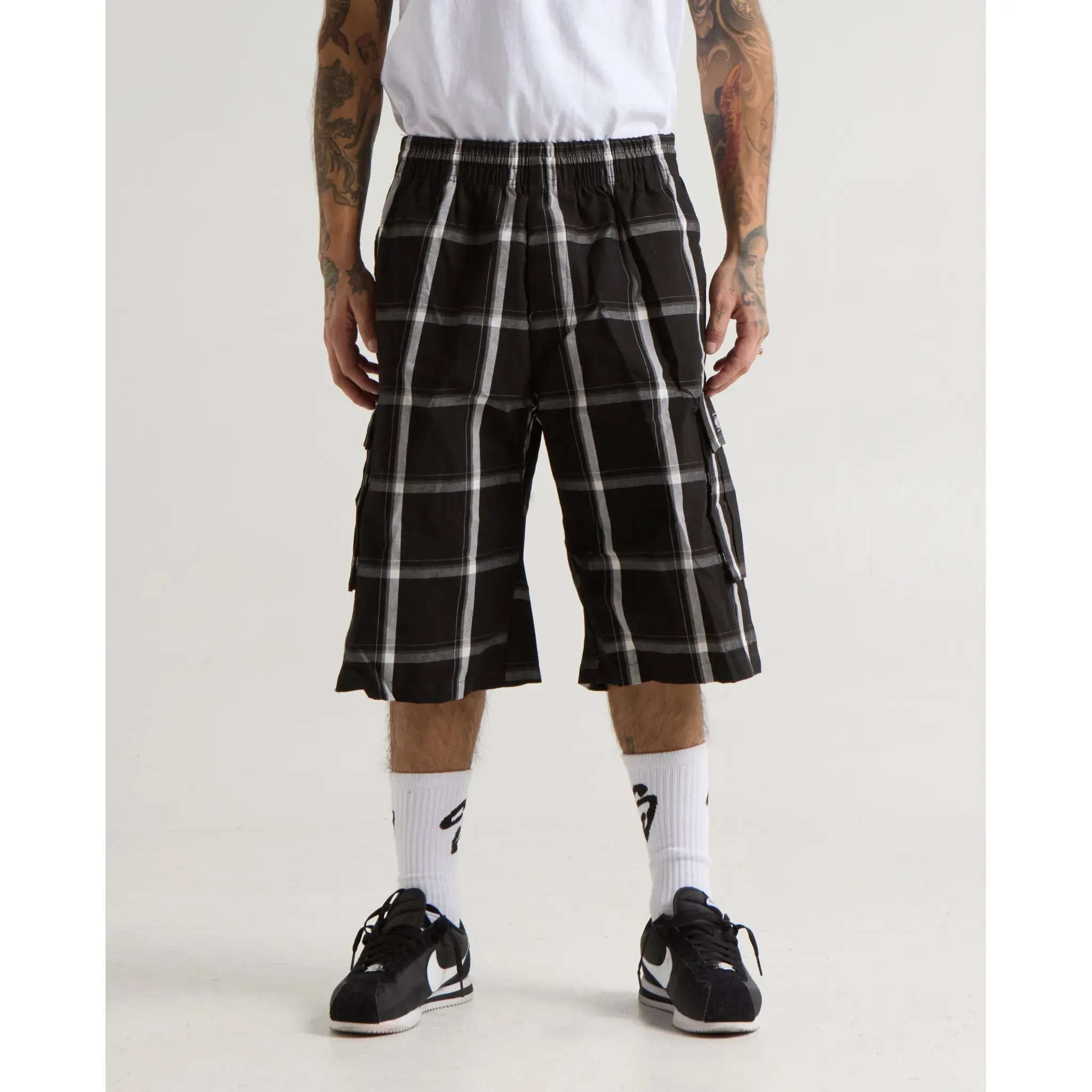 Shaka 5.6oz Plaid Shorts