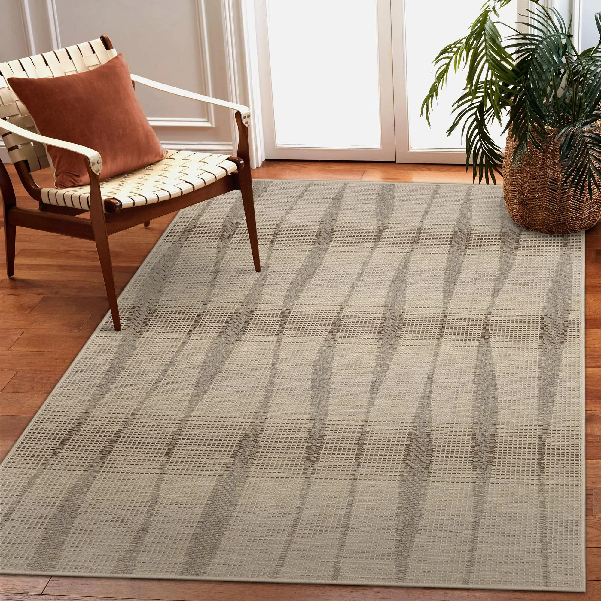 Lush Decor Riviera Indoor/Outdoor Power Loomed Low Profile Polypropylene Flatweave Area Rug - Contemporary Geometric Stripe, UV Protected for Entryways (Pinnacle)