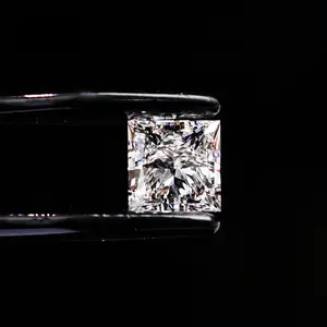 Effinny Synthetic Moissanite Loose Stone,D-Color VVS Clear 7x7mm 2.0ct Princess Cut Outdoorfun