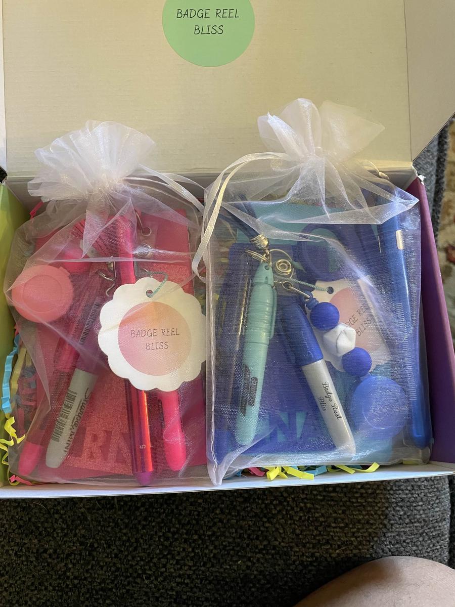 Item: RN, Vertical, Pink (Hot Pink, Baby Pink, Dark Pink, Maroon)