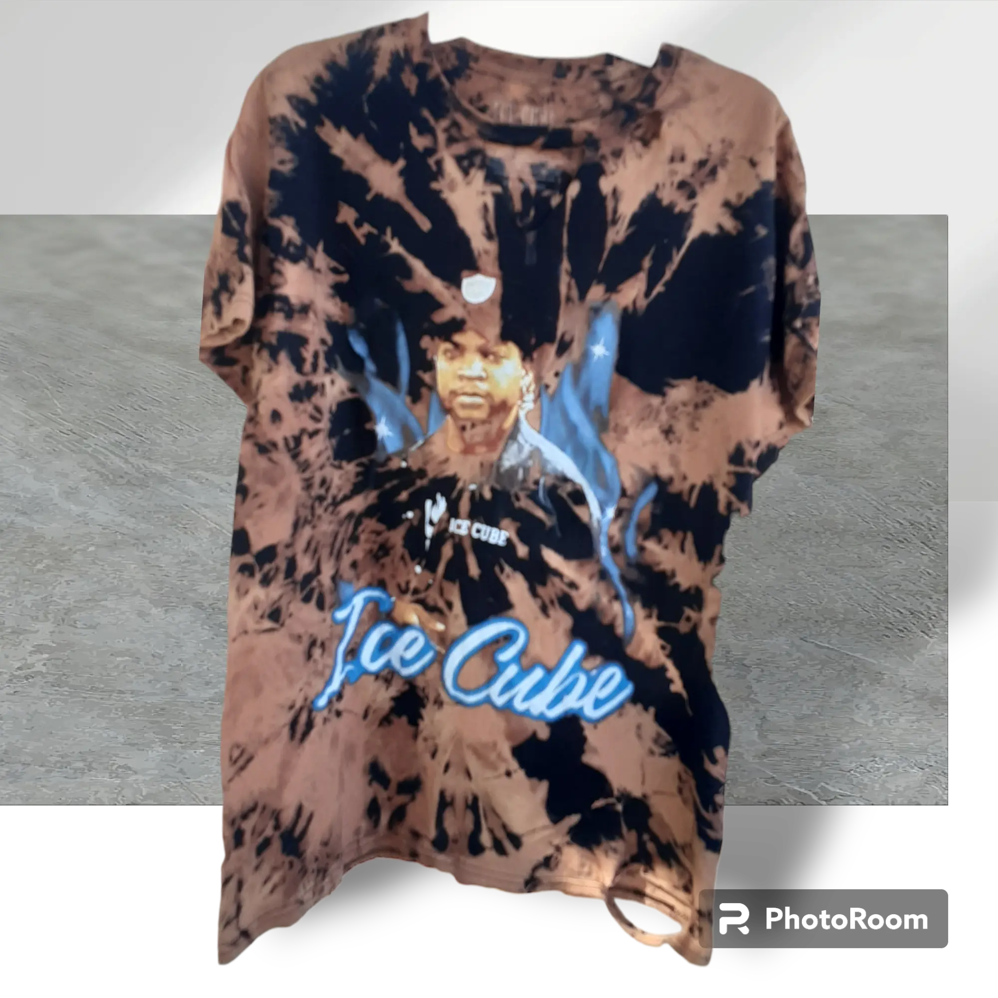 ice cube bleached distressed tshirt