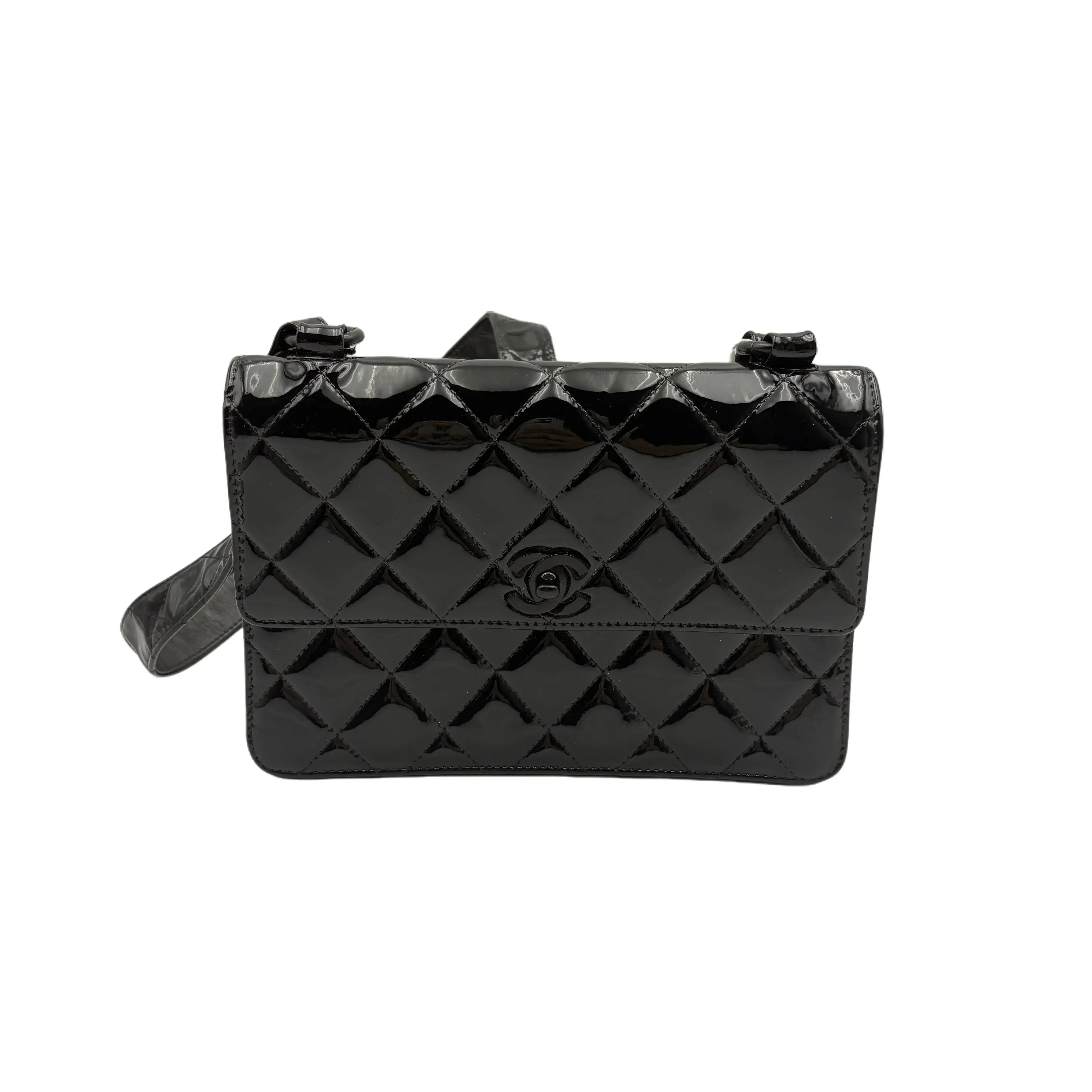 Pre-owned CHANEL FRANCE Crossbody Bags H1 Vintage Black Patent Leather Diamond Flip Wide Shoulder Strap Camera Bag H03095