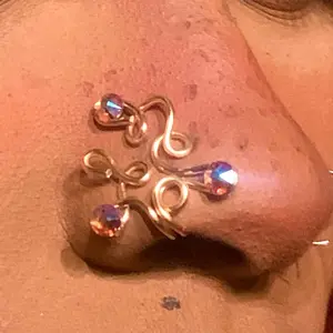 Empress Non-Pierced Nose Cuff Jewelry - Elegant Swirl Design with Crystal Accents for Stylish Ear Piercings Unisex High-Quality Materials Comfortable Fit