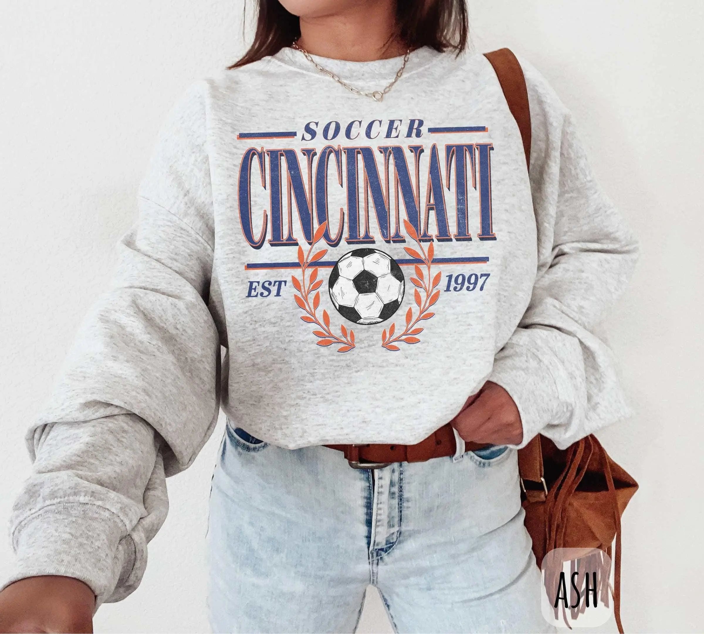 [Sale Up To 50%] Vintage Cincinnati Soccer Sweatshirt, Cincinnati Football Shirt, Cincinnati Soccer Club, Ohio Sports Fan, Cinci Tee