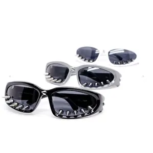 Classy Punk Spike Sunglasses retro oval