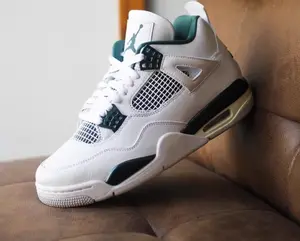 Leather and Mesh Panel White and Green Retro Shoes