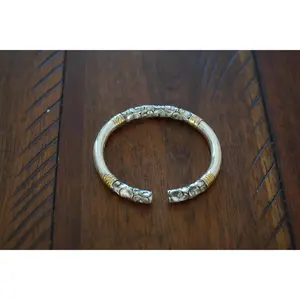 999 Fine Silver Hand-carved Bangle,Traditional Miao Bangle, Licensed Bangle, Unisex Silver Bangle, Silver Bracelet, Silver Jewelry, Hmong Jewelry,Pure Silver Bracelet with Embossed Detailing