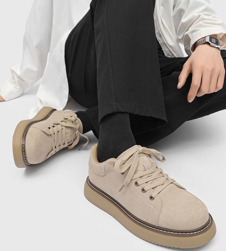 Vintage Workwear Icon: Camel Suede Platform Casual Shoes