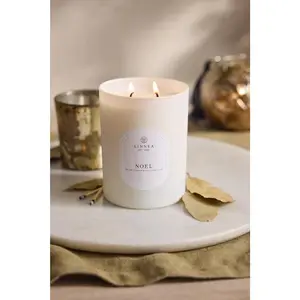 Linnea Noel Large 2-wick Candle