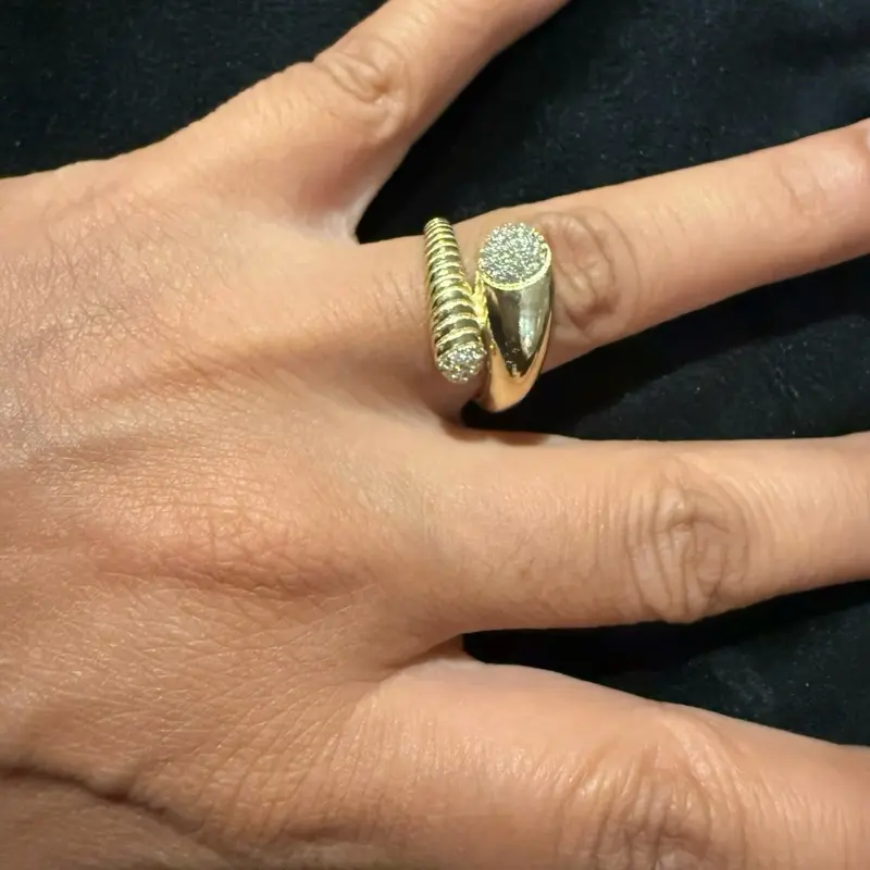 Anillo estilo bypass Oro10k italiano real Size 7.5