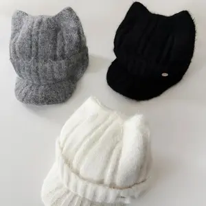 Sweet Cool Cat Ears Knitted Baseball Cap Winter Warm Wool Lady Hat Cute Cat Ears Hundreds of Casual Fashion Duck Tongue Cap