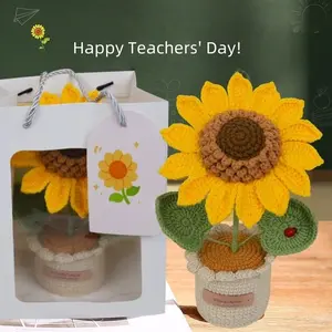 Handmade Crochet Artificial Sunflower Bouquet, Cute Festival Gift Basket, Perfect Holiday Present, Decorative Flower Arrangement for Gifting