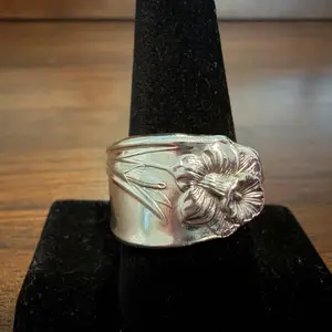 Daffodil Spoon Ring Size 10