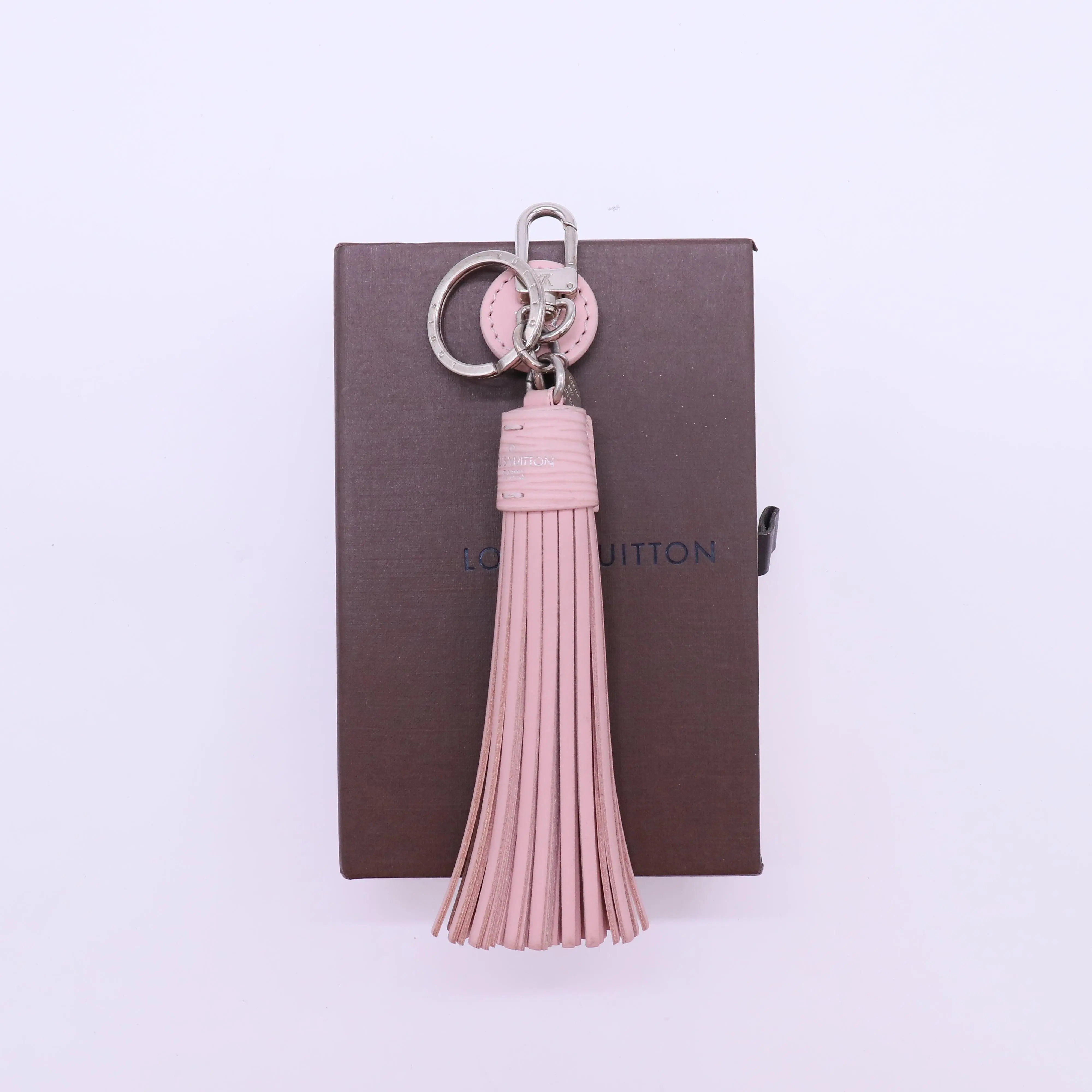 Pre-owned Louis Vuitton Pink Epi Leather Fringe Key Chain W22151