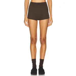 Fear of God ESSENTIALS Boxer Short in Brown